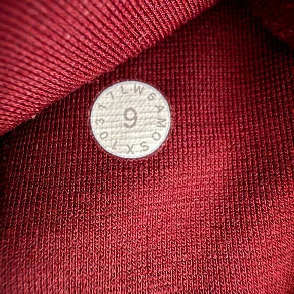 Lululemon Invigorate High-Rise Legging with Mesh Side in Red Merlot 6 - Picture 5 of 5